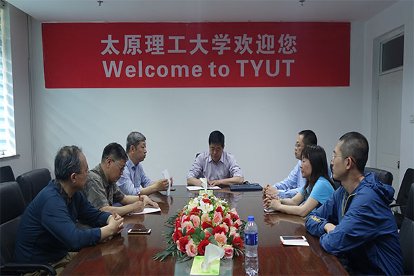 公司传达公司“维护核心、见诸行动”主题教育动员会议精神 公司传达公司“维护核心、见诸行动”主题教育动员会议精神