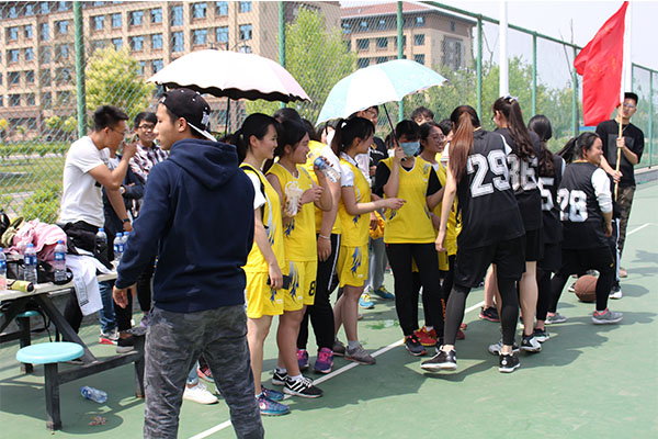 恭祝公司于太阳集团官方网站女子篮球赛中首战告捷